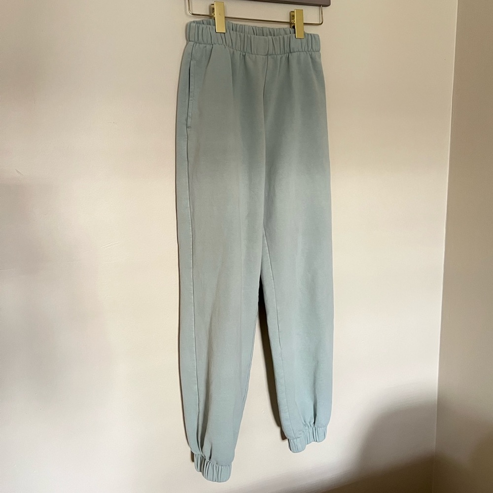 Brandy Melville/John Galt Green Rosa Sweatpants - Picture 3 of 7